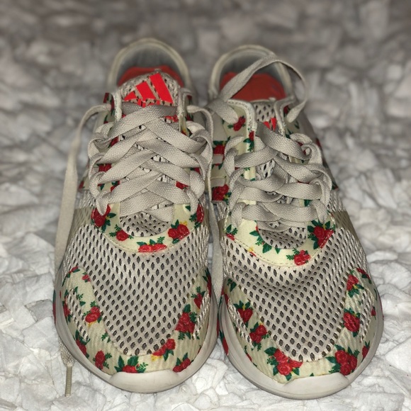 🌹Adidas Stellasport mesh rose floral sneakers - Picture 8 of 8